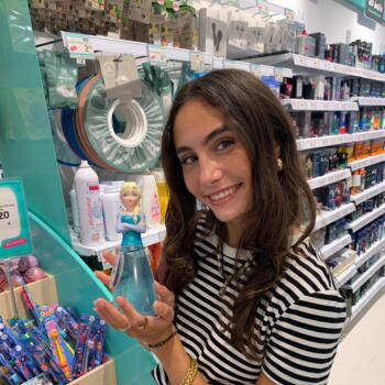 Babysitter in Ondres: Elsa