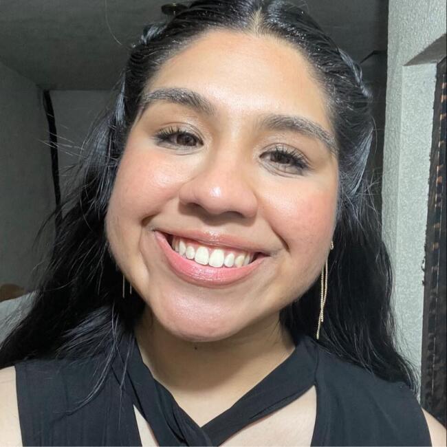 Babysitter in Monterrey: Andrea