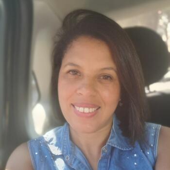 Babysitter in Rosario: Dayana
