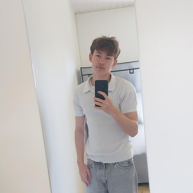 Babysitter in Saint-Maurice-l'Exil: Nathan