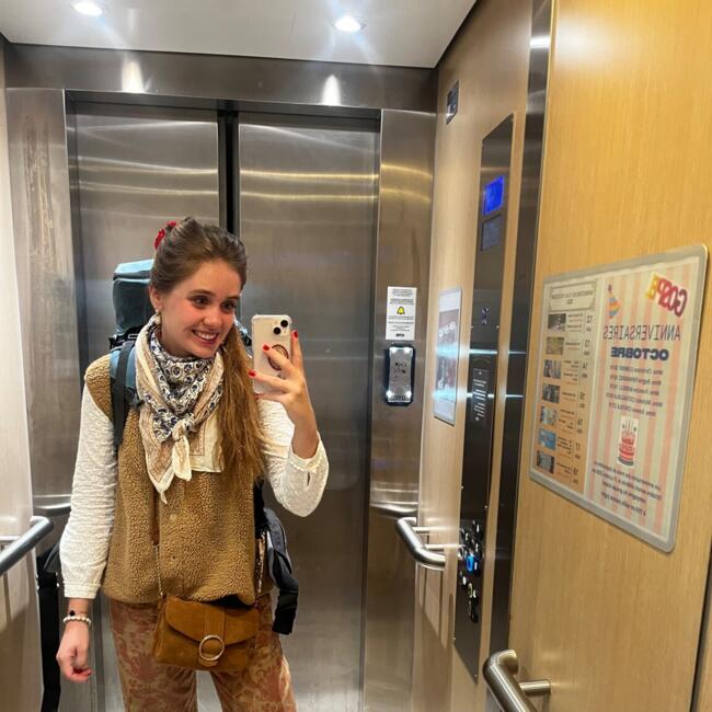 Babysitter in Marseille: Fleur