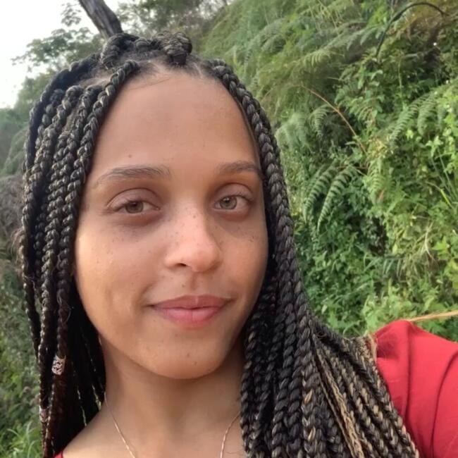 Babá em Salvador: Joice