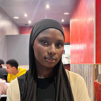 Babysitter in Paris: Kadidiatou