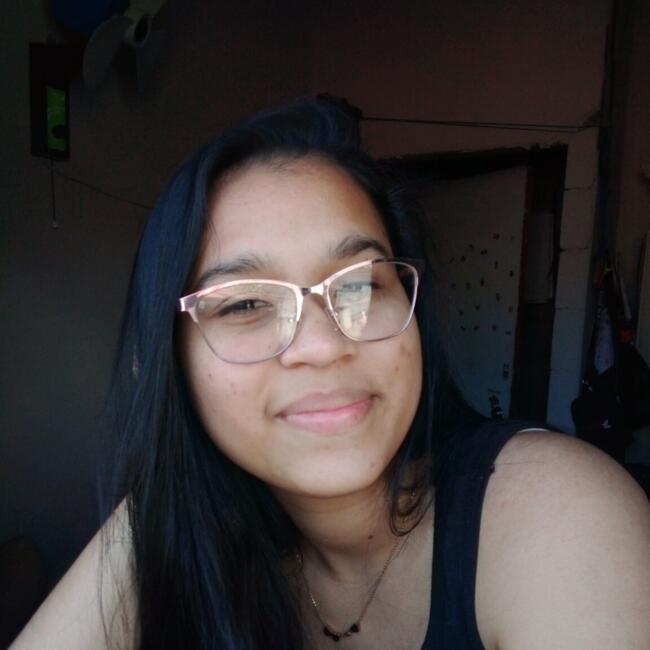 Babysitter in Panama City: Yazmin