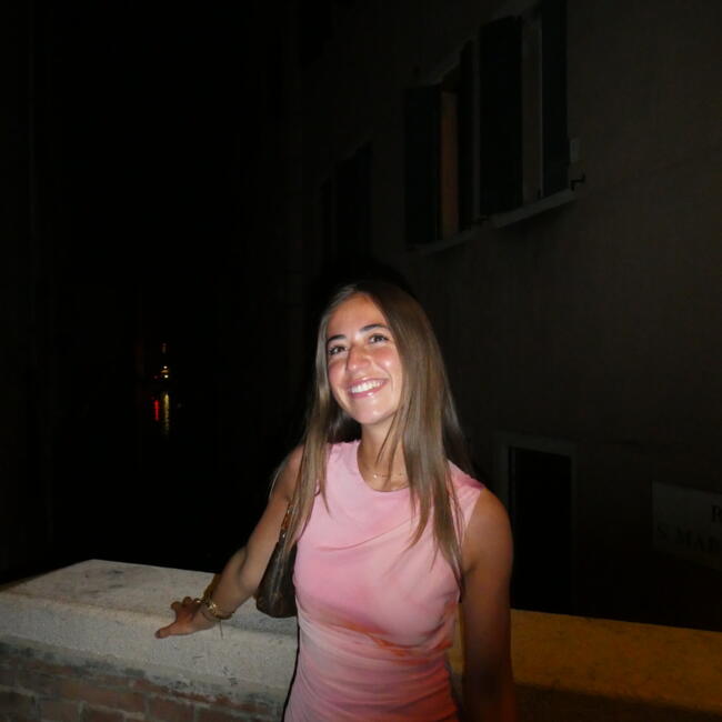 Babysitter in Nice: Tepe gabrielle