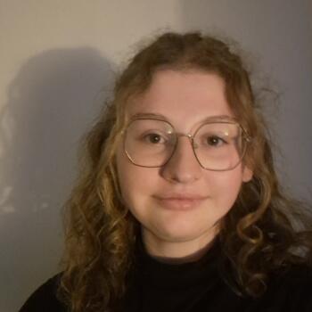 Babysitter in Brest: Elsa