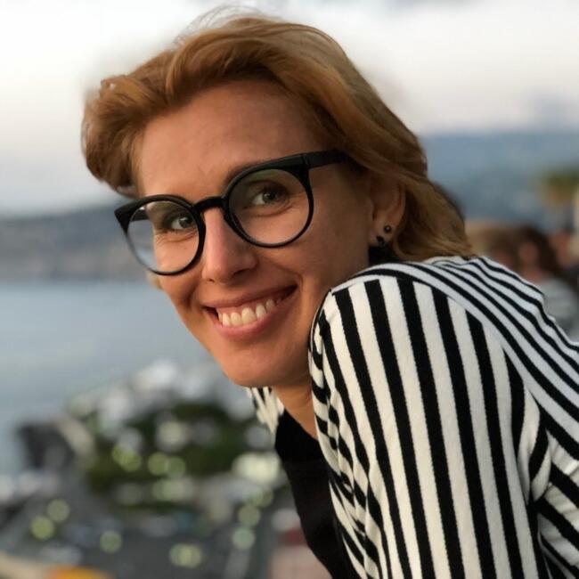 Babysitter in Funchal: Liliya