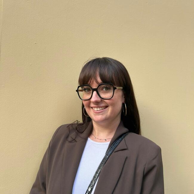 Babysitter in Talence: Ines