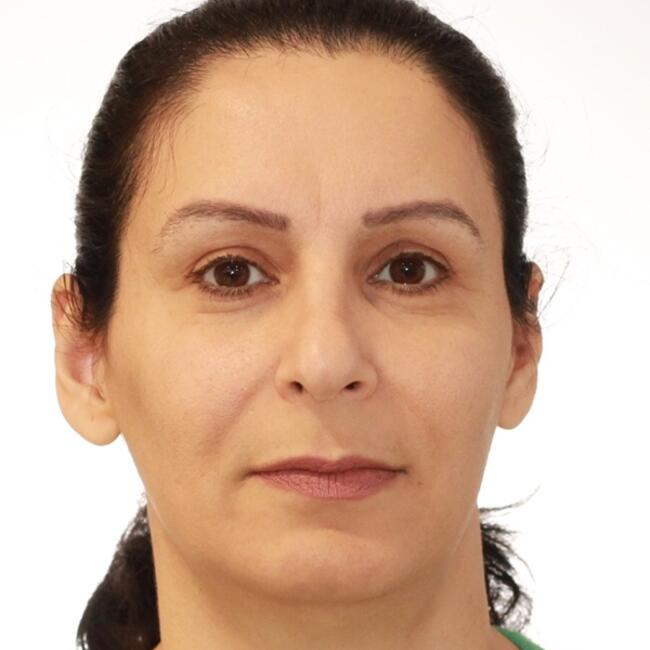 Babysitter in Adelaide: May