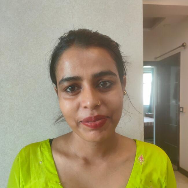 Nanny in Delhi: Deepa