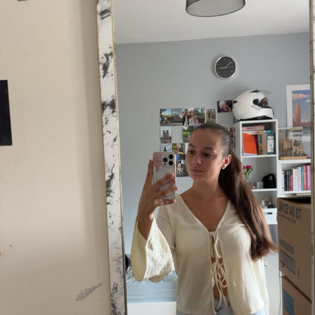 Babysitter in Saint-Philbert-de-Bouaine: Aurégann