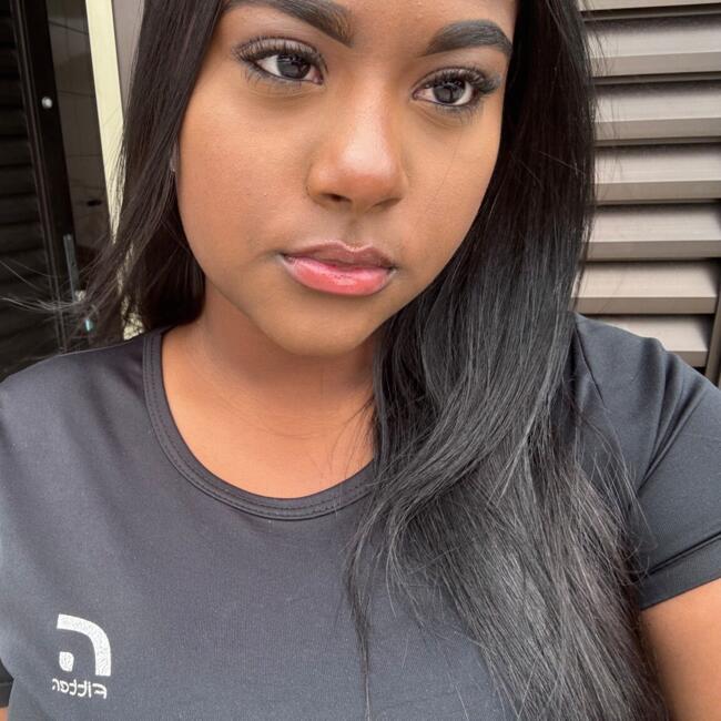 Babysitter in Praia Grande: Nicolly