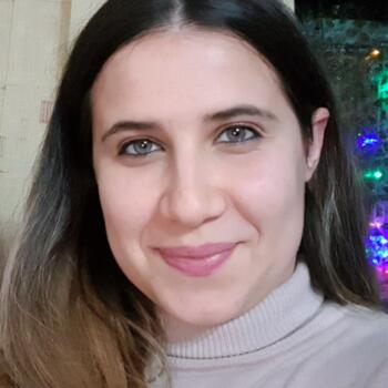 Babysitter in Rio Tinto: Vanessa