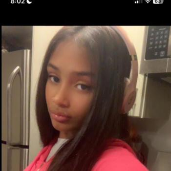 Babysitter in Fall River: Layysiaa