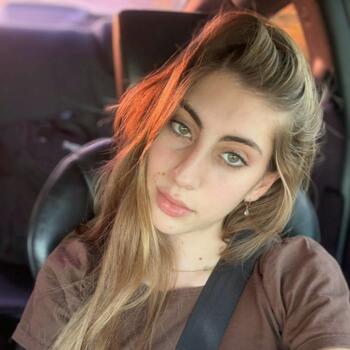 Niñera en Coronel Rodolfo S. Domínguez: Olivia