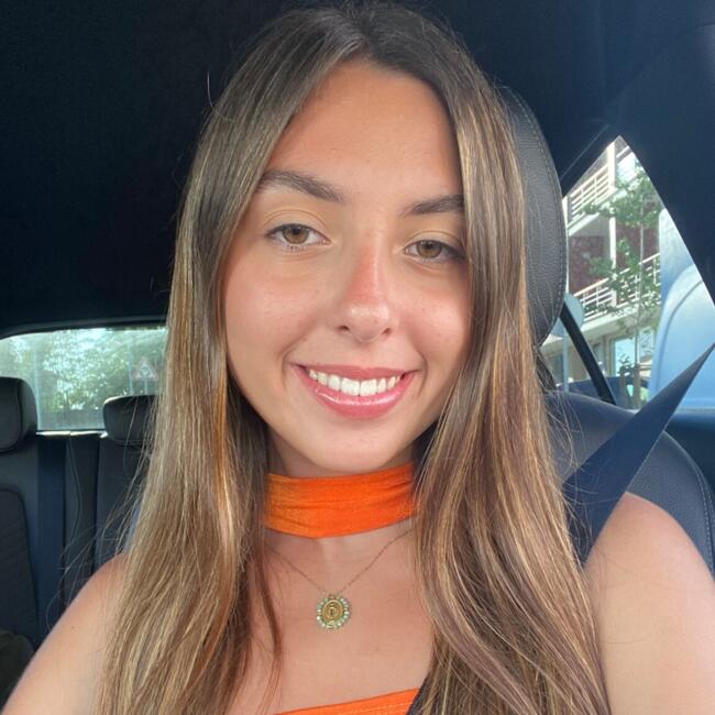 Babysitter in Aveiro: Leonor