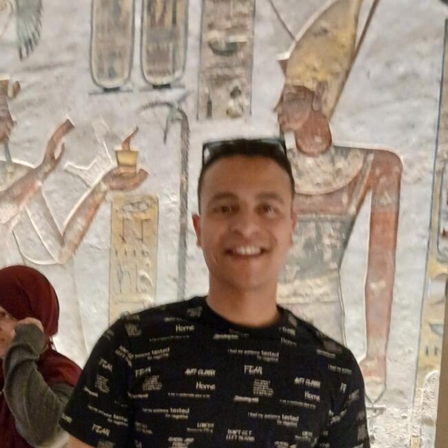 وظيفة جليسة أطفال في الجيزة: Ahmed