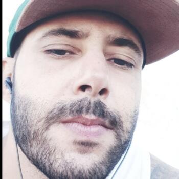 Parent Salvador: Ney villar