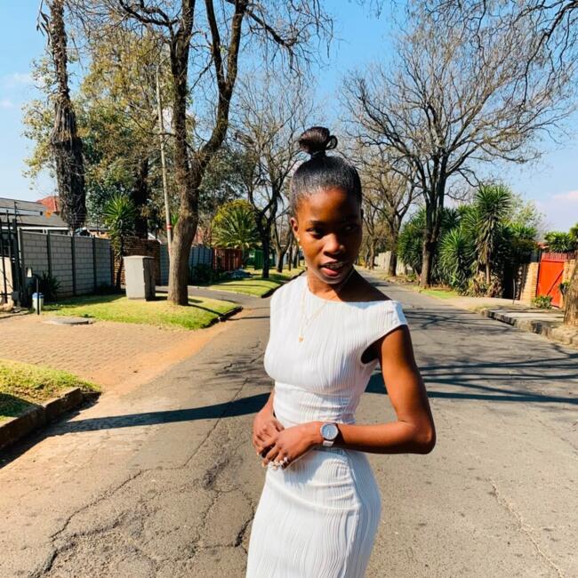 Babysitter in Boksburg: Snenhlanhla