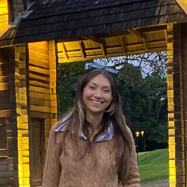 Babá em Curitiba: Julia Jahrmann