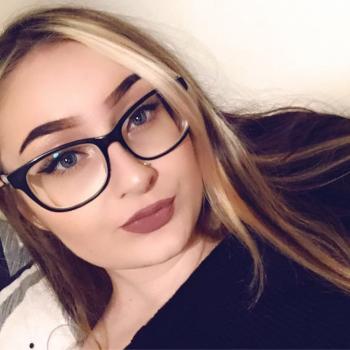 Babysitter Cavan: Andżelika