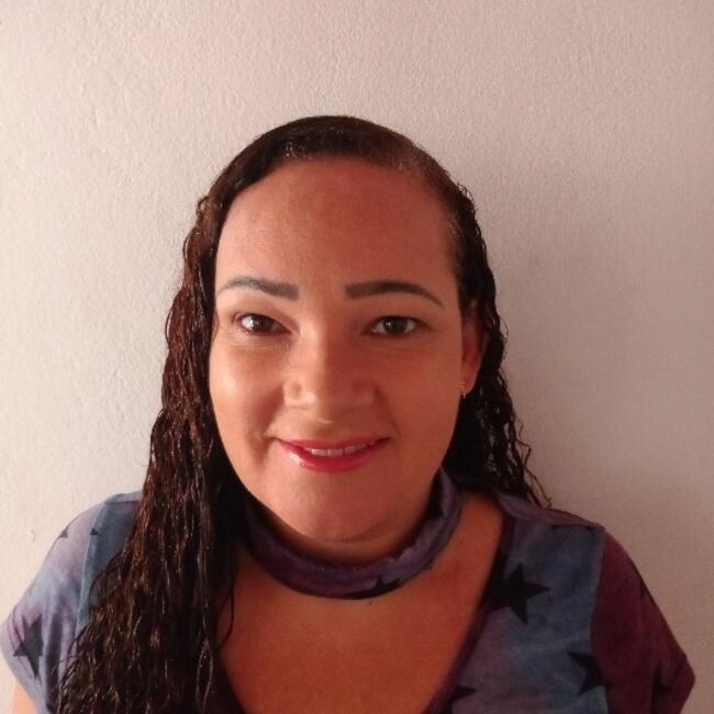 Babá em Carapicuíba: Edilene