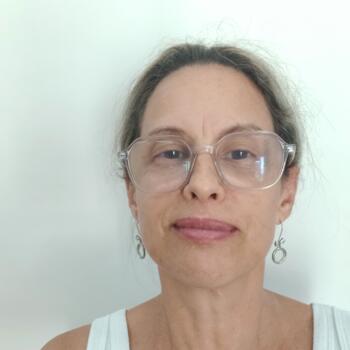 Babysitter in Jaraguá do Sul: Fabiana
