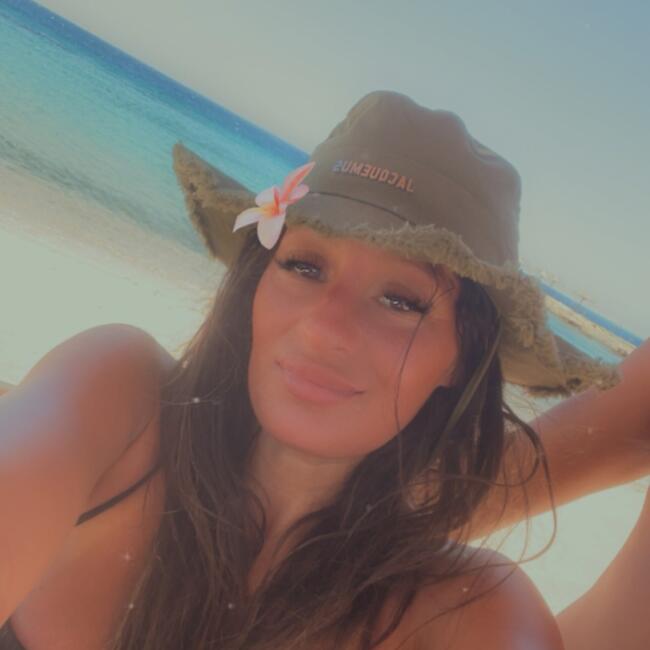Babysitting job in Dar Bouazza: Madame Miryam