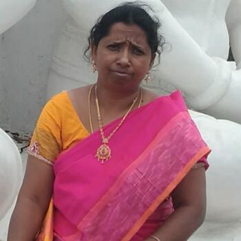 हैदराबाद में बेबीसिटर: Siva
