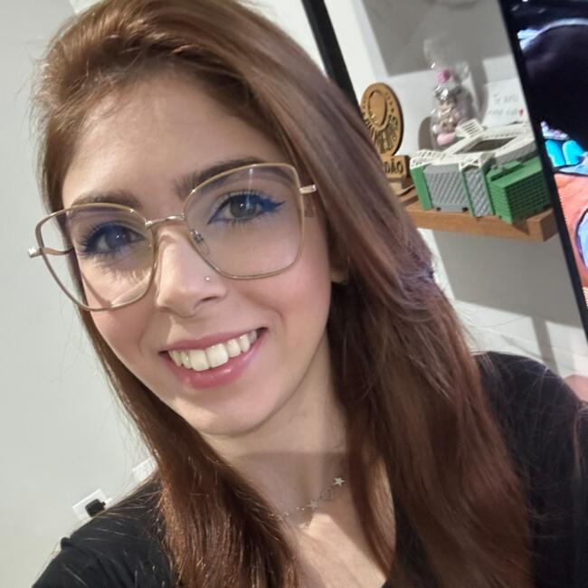 Babá em Santo André: Karen