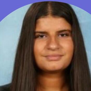 Babysitter in Yerres: Sarah