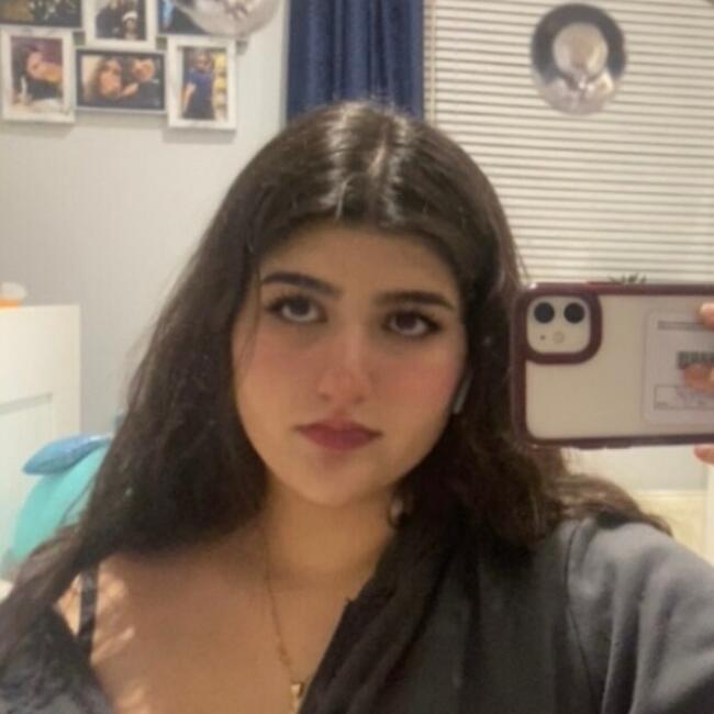 Babysitter in Watford: Kiara