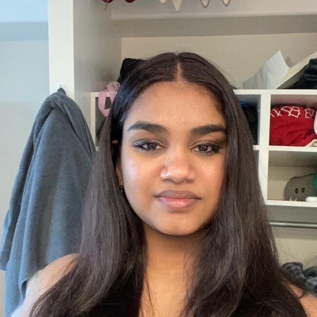 Baby-sitter in Halifax: Senari