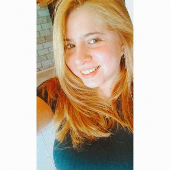 Babysitter Ezpeleta: Leonela