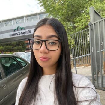 Canguro en Majadahonda: Isabel