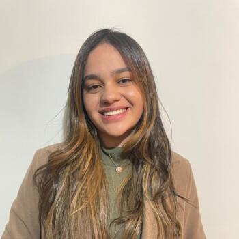 Babá em Toledo: Flavia