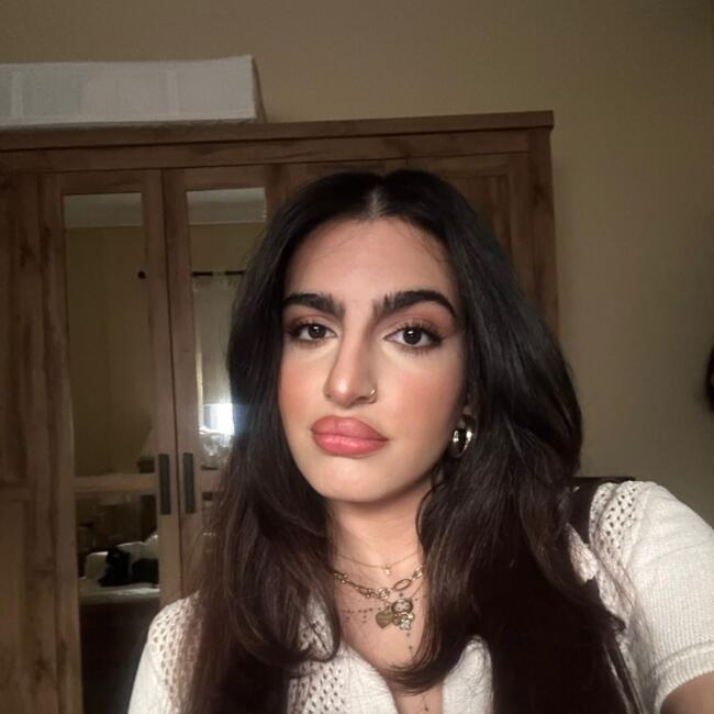 Babysitter in Toronto: Melika