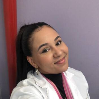 Babysitter in Criciúma: Roberta