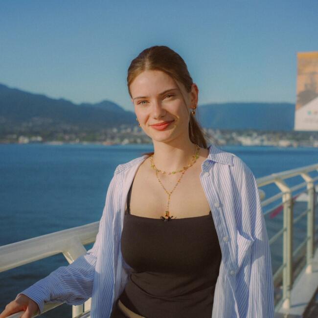 Babysitter in La Motte: Elena