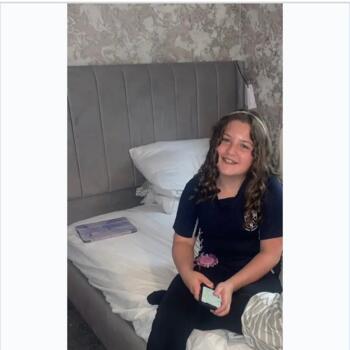 Babysitter in Manchester: Lacey