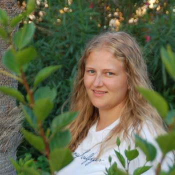 Babysitter Sint-Job-in-'t-Goor: Charlotte