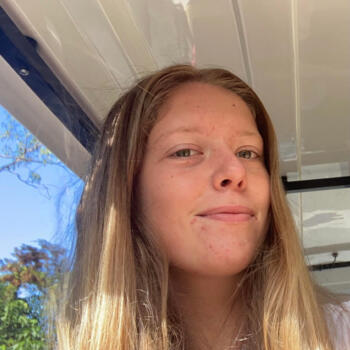 Babysitter in Gold Coast: Elli