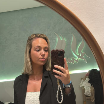 Babysitter in Destelbergen: Ine