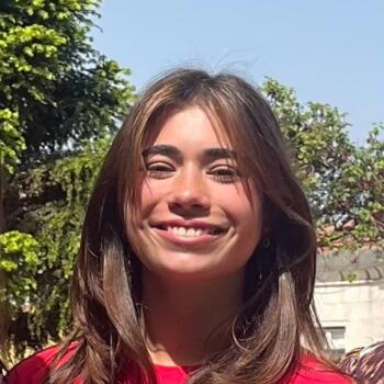 Babysitter em Lisboa: Carolina