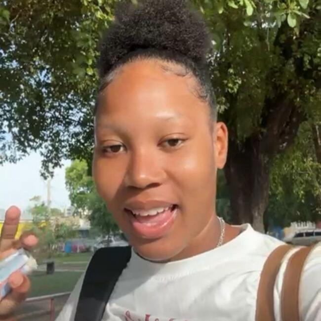 Babysitter in Kingston: Latanya