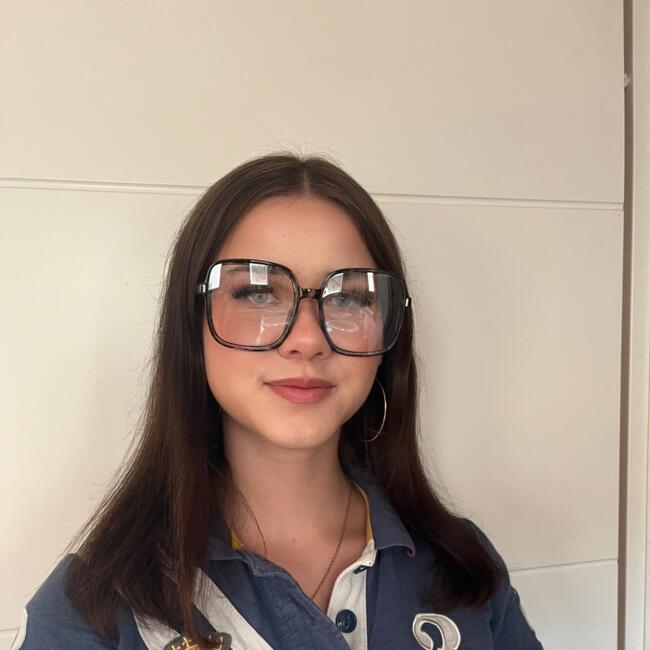 Barnvakt i Åbo: Adele