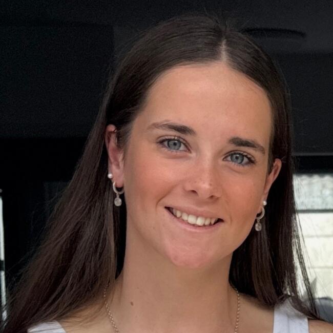 Babysitter in Christchurch: Ellie