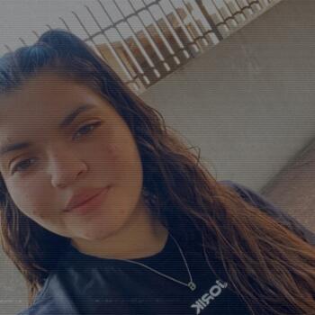 Babysitter in Maringá: Gabrielly Fernanda