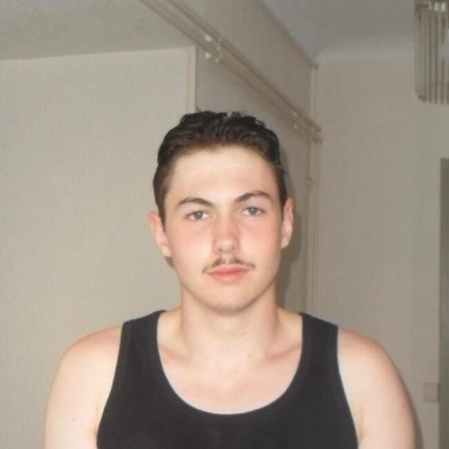 Babysitter in Maisons-Alfort: Corentin