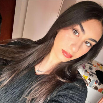 Babysitter in Naples: Giulia